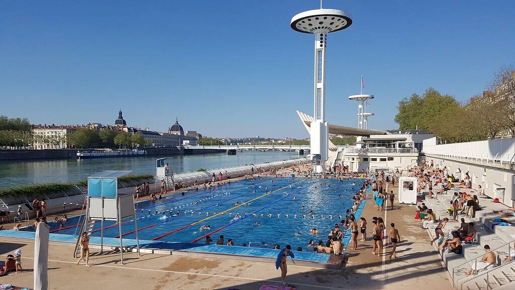 Ciné-piscine : venez barboter devant les Dents de la mer !!