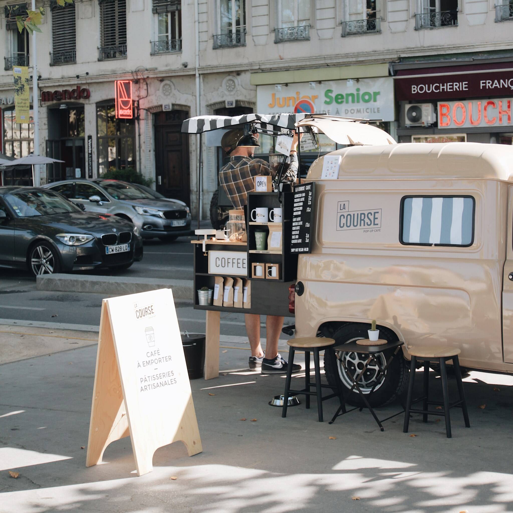 LA COURSE café : le coffee-shop nomade et responsable à Lyon où passer lors de votre sortie quotidienne
